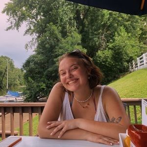 Meet your Posher, Raven